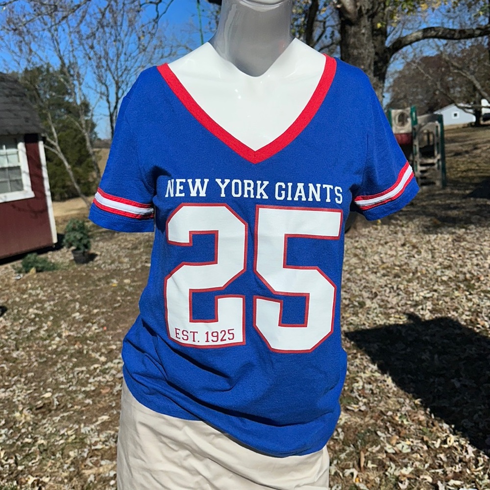 New York Giants NFL Team Apparel Women's Medium V-Neck Jersey Tee #25 1925 Blue‎